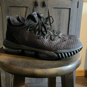 lebron james 16 triple black